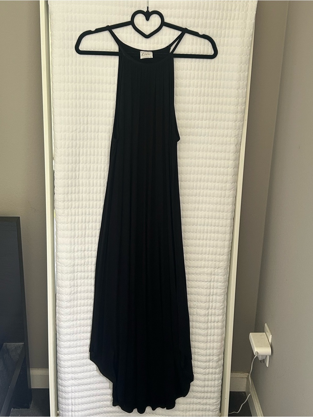 Livi by Olivia Rae Black High-Neck High-Low Maxi Dress - Picture 2 of 9